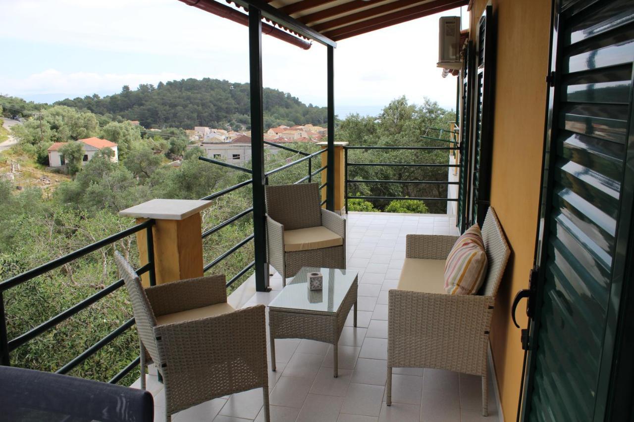 Paxos Rock Apartments Gaios Esterno foto