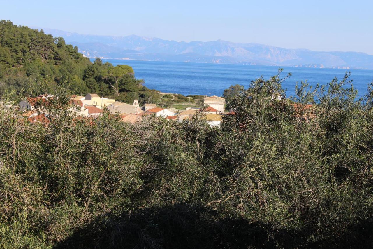 Paxos Rock Apartments Gaios Esterno foto