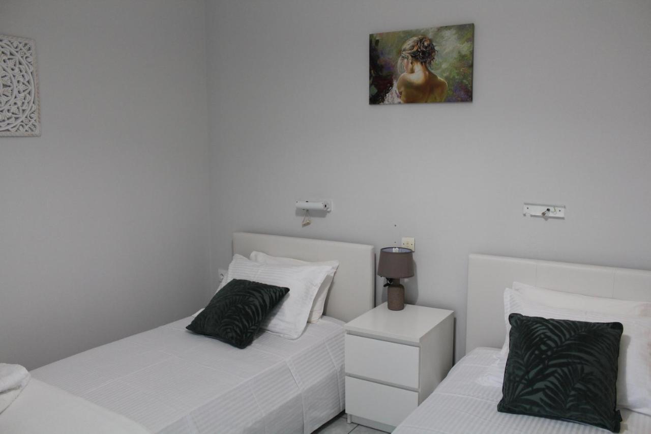 Paxos Rock Apartments Gaios Esterno foto